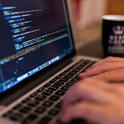 揭秘51网在线观看的深层秘密：评论区风起云涌的背后故事